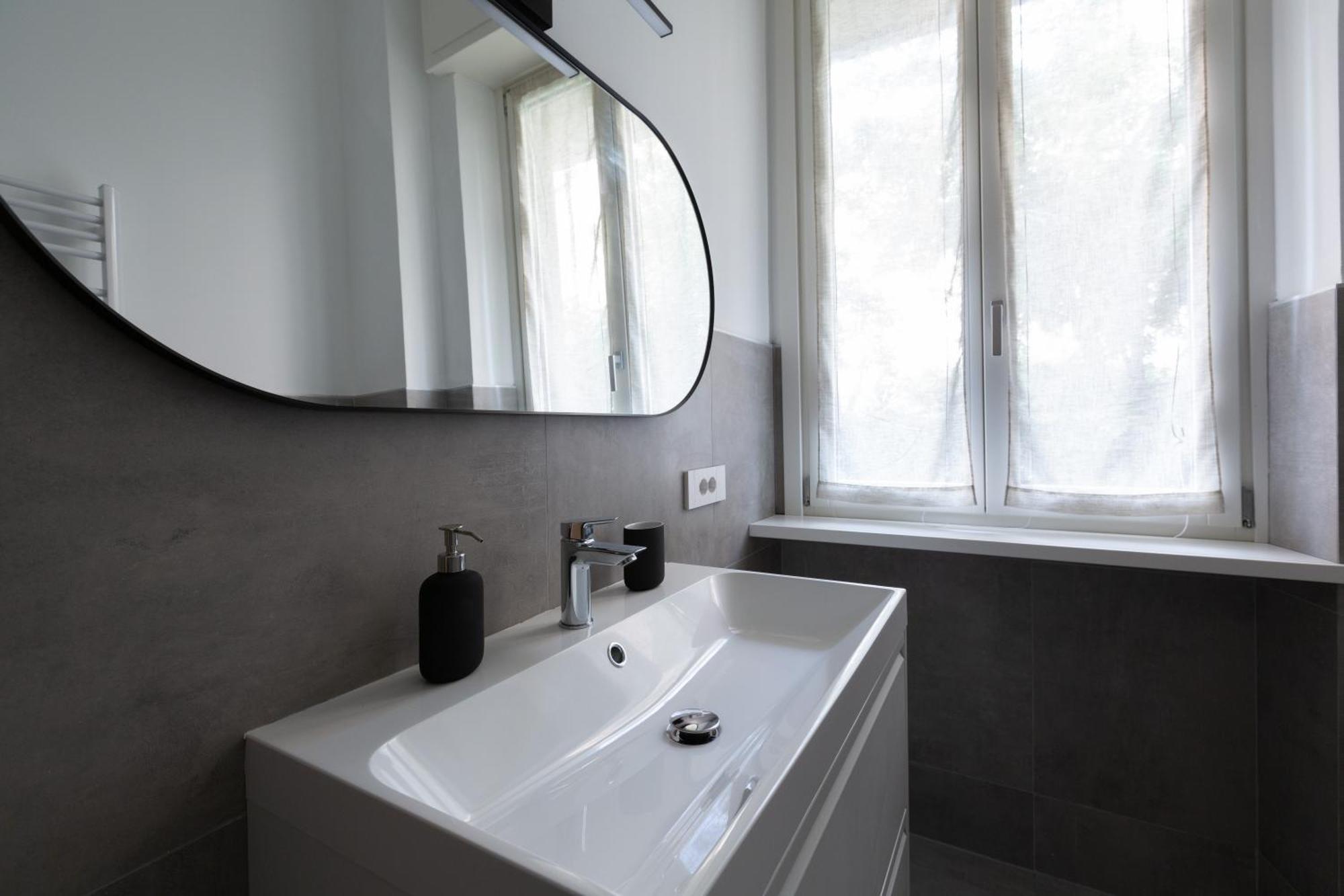 Marche Charming Flat